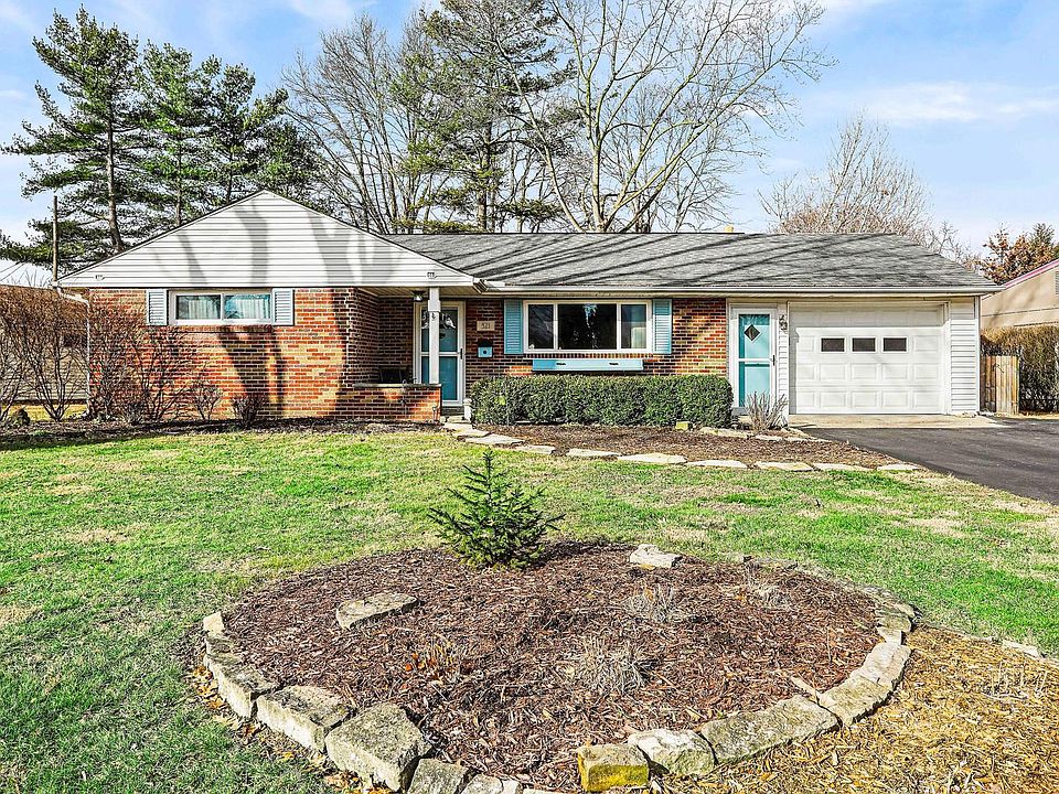 1st image of 321 Iroquois Park Pl