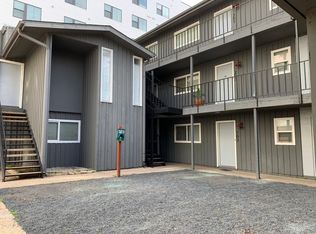 1008 W 25th 1/2 St APT 302, Austin, TX 78705