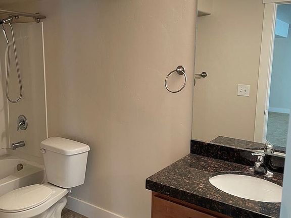 5th image of 4445 S Lochnivar Ct