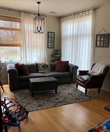 3rd image of 2935 N Clybourn Ave Unit 301