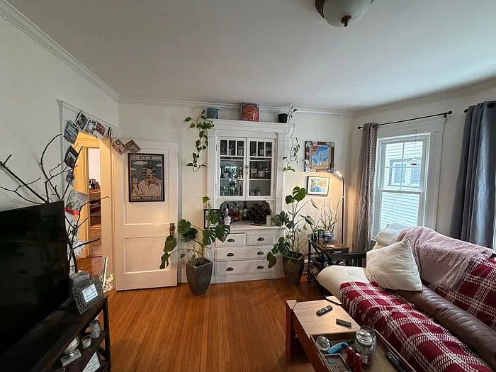 7 Lewis St #1 — Photo 17