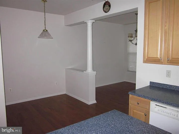 635 Baystone Ct — Photo 6