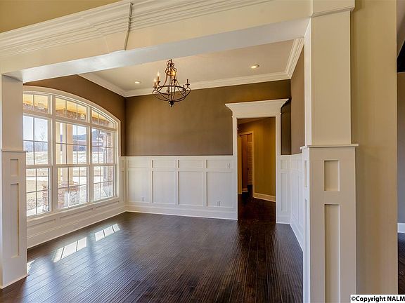 3rd image of 4711 River Bank Cir SE