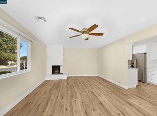 1518 Rishell Dr #A, Concord, CA 94521