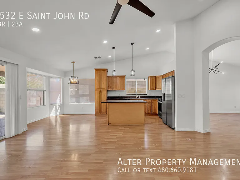 4532 E Saint John Rd — Photo 6