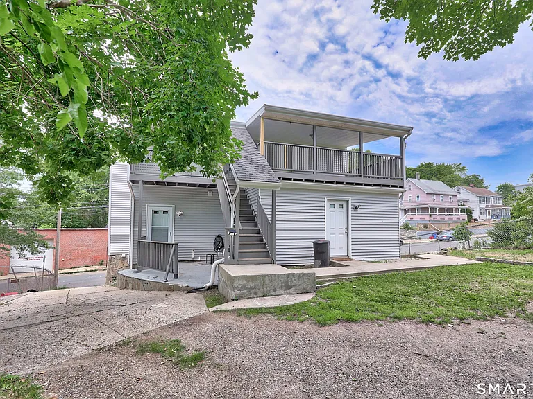 21 Hawkins St #3 — Photo 25