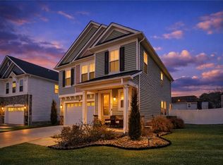 1515 Waltham Ln, Newport News, VA 23608