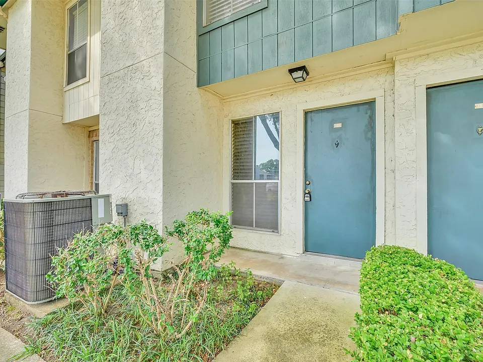 250 El Dorado Blvd #138