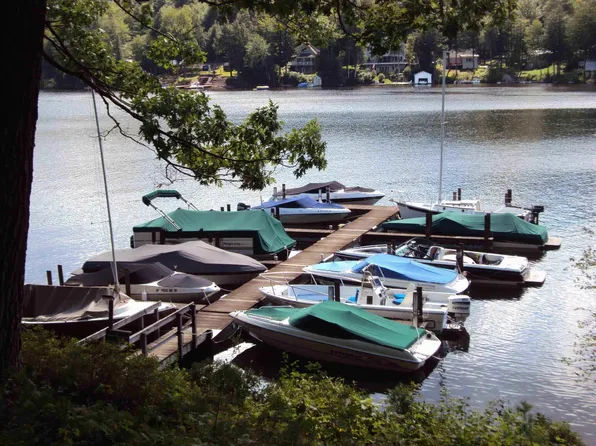 35 Georges Mills Boat Club Lake Avenue #35, Sunapee, NH 03782