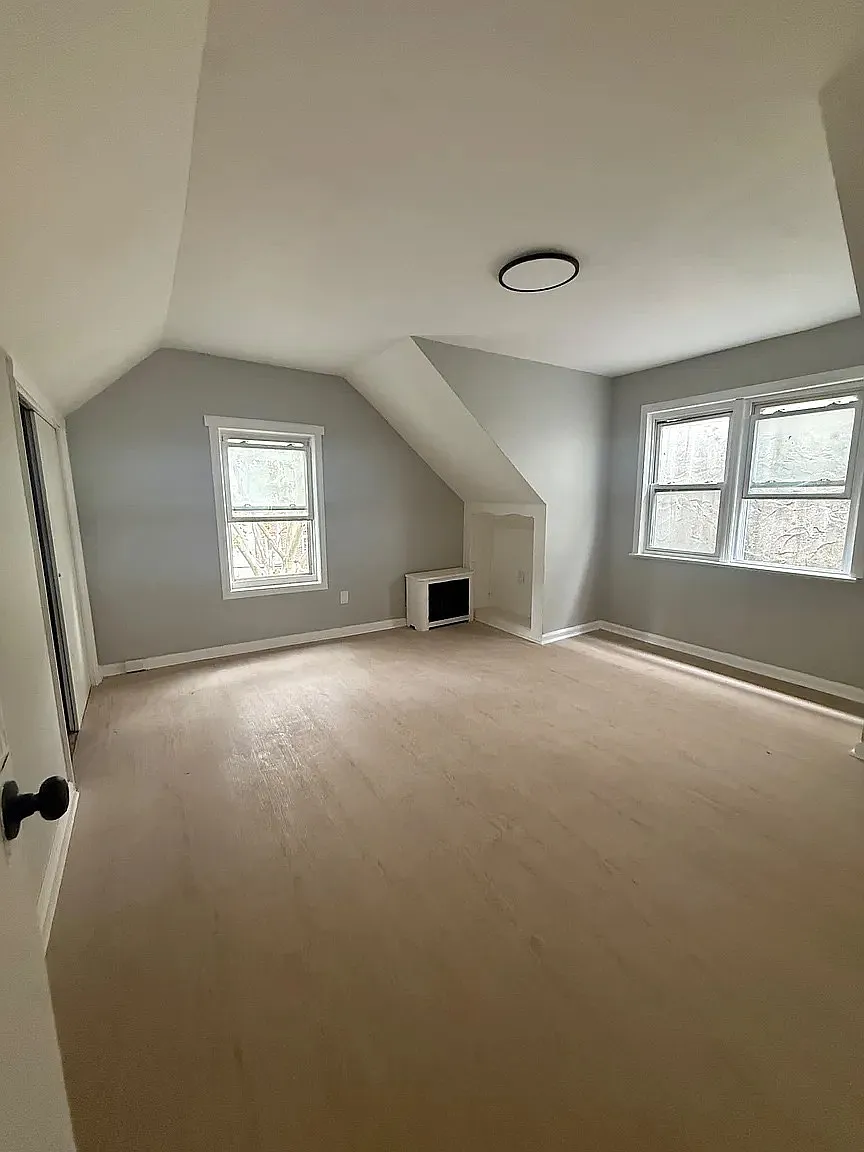 2 bed, $1,700 — Photo 4