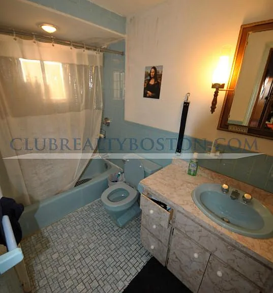 132 Glenville Ave #2 — Photo 1