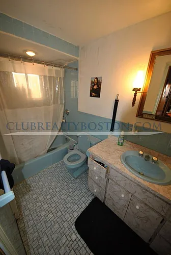 132 Glenville Ave #2 Photo 1