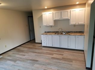363 Lahonda Dr, Valparaiso, IN 46385