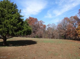 522 Taft Rd, Goodman, MO 64843