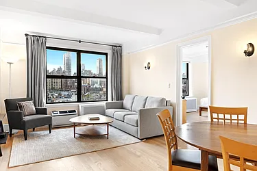 40 West 77th Street, #10D