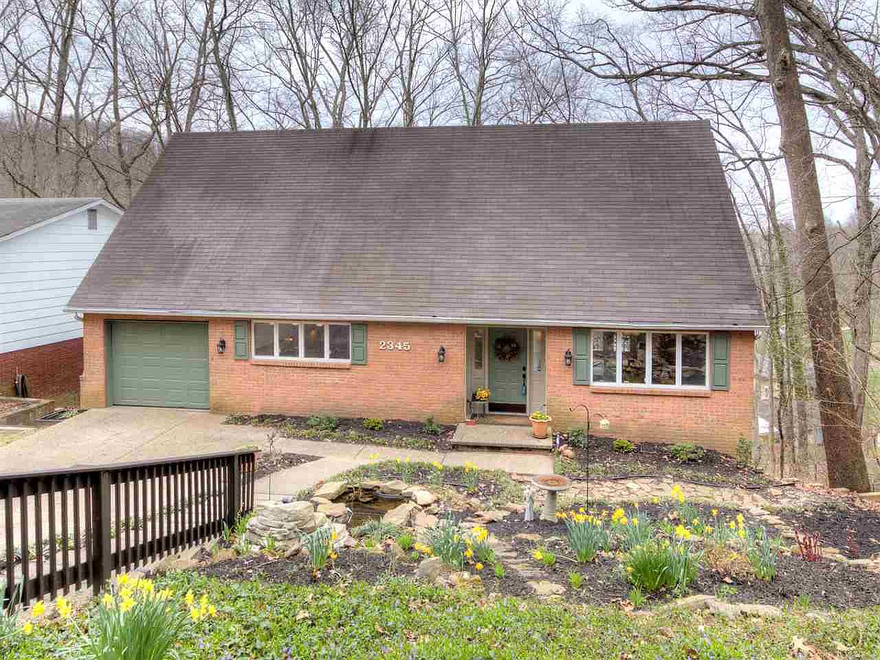 2345 Edgemont Rd, Huntington, WV 25701 Zillow
