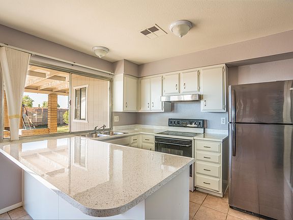 3rd image of 3632 N 90th Dr