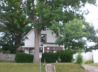 57 Grove St NE, Grand Rapids, MI 49505