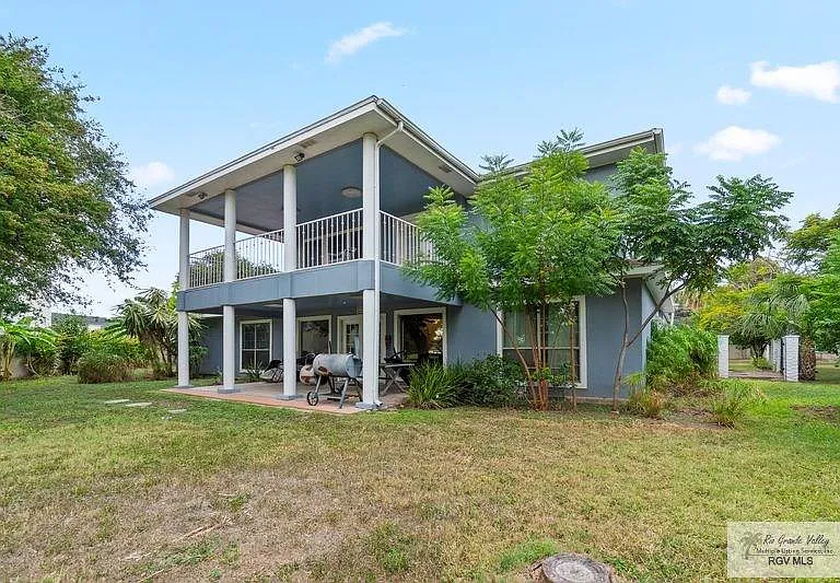 136 W Ruben M Torres Blvd — Photo 16