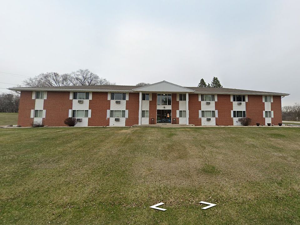 1st image of 5860 S 116th St #60