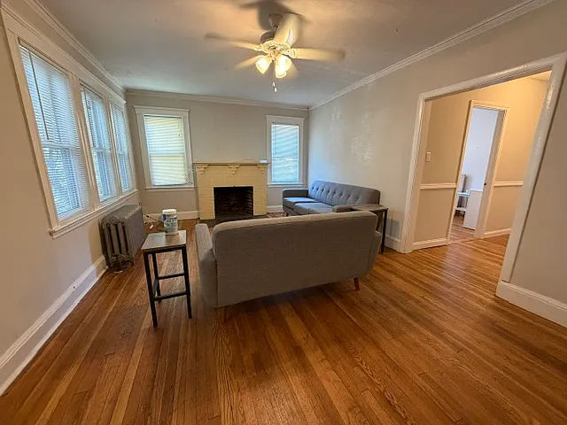 288 Foster St #1