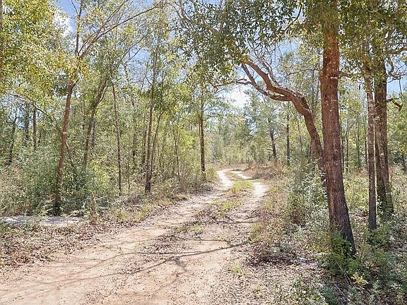5th image of N Silver Lake Rd