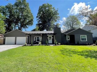 1857 Stirling Rd, Madison, OH 44057