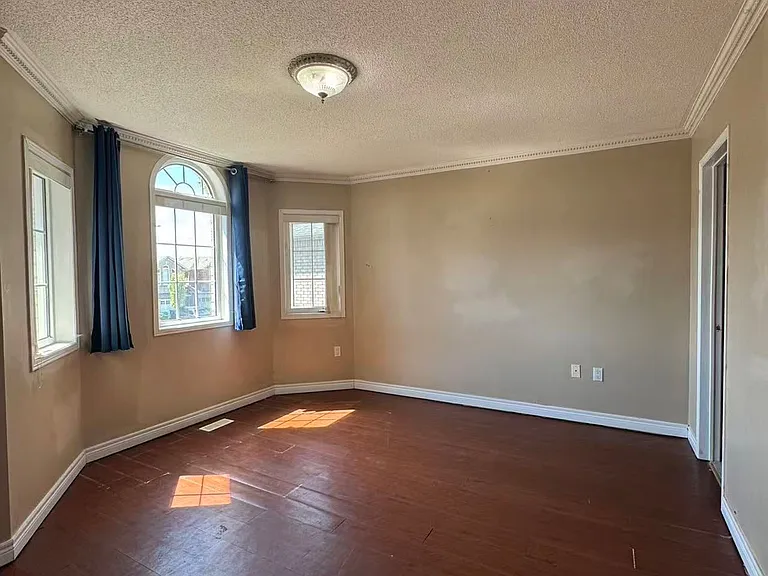 7267 Aldercrest Dr — Photo 18
