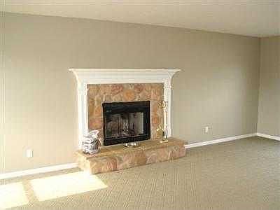 2nd image of 14784 Glen Valley Dr