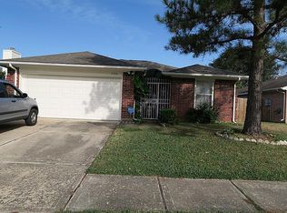 15306 Town Green Dr, Houston, TX 77083