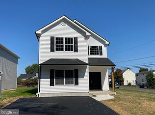 847 Stella Ave, Croydon, PA 19021