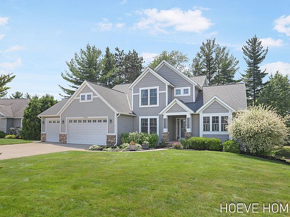 5th image of 9075 Stillwater Dr