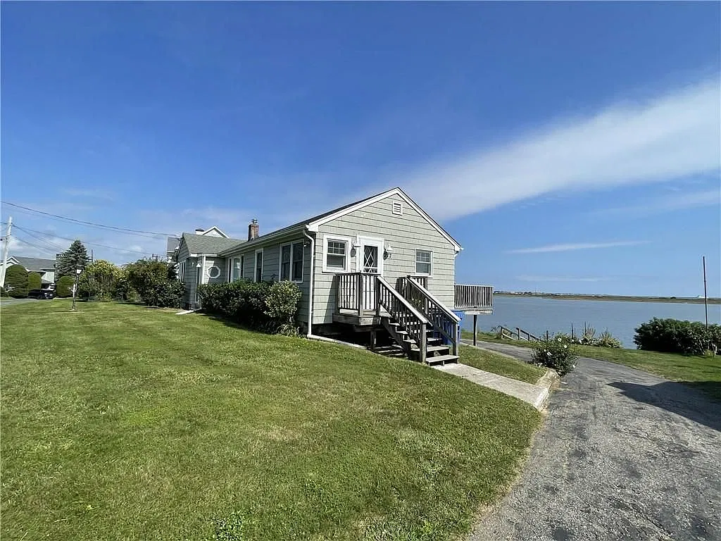 2 bed, 2.0 bath, 1700 sqft, $4,500 — Photo 2