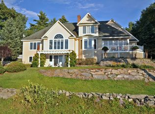 23 Fairway Heights Rd, Center Harbor, NH 03226