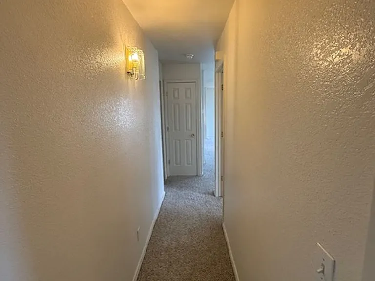 3014 W Villard St #A — Photo 15