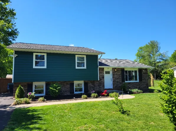 24 Colebrook Rd, Fredericksburg, VA 22405