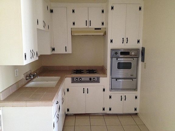 5th image of 1210 W Stoneridge Ct APT 17