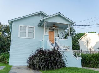 2559 Gladiolus St, New Orleans, LA 70122