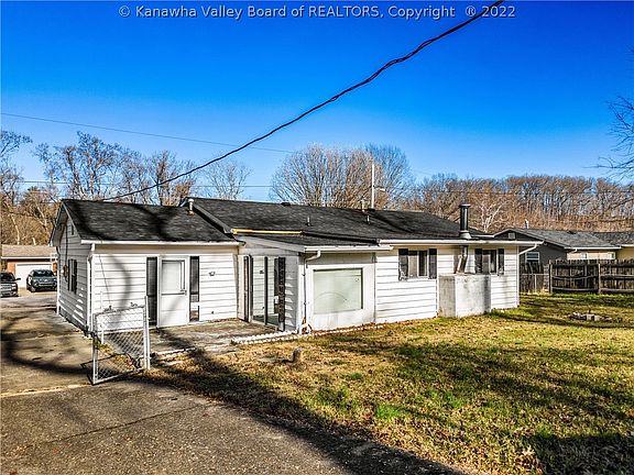 5th image of 3306 Maywood Dr