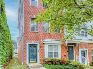 12 Old Stock Ln, Trenton, NJ 08611