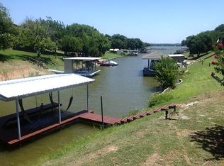 12134 N Oak Ct, Azle, TX 76020