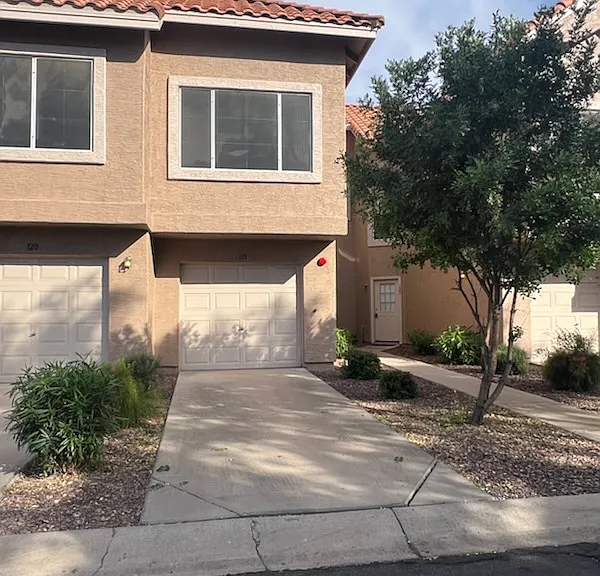 1633 E Lakeside Dr #119 — Photo 18