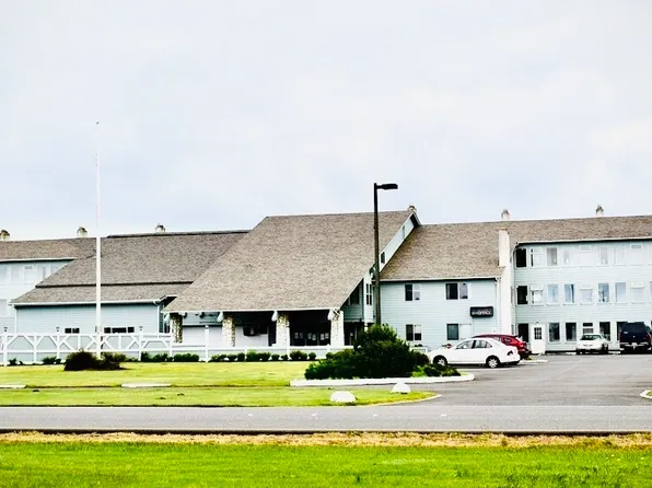 643 Ocean Shores Boulevard NW #103, Ocean Shores, WA 98569