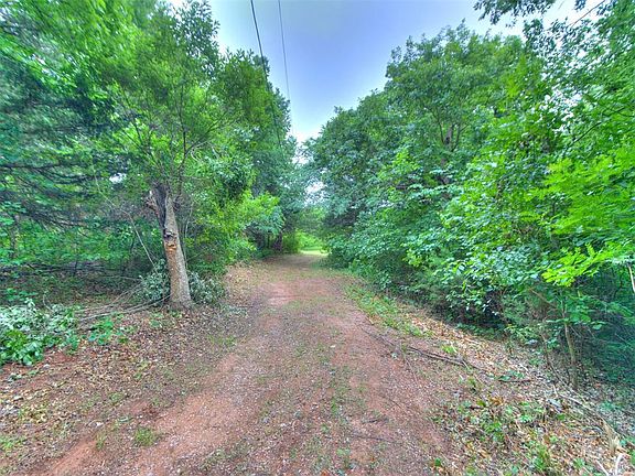 5th image of 1107 Willow Creek Dr Lot 12