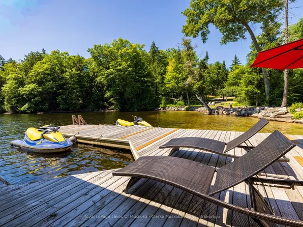 1088 Acton Island Rd, Muskoka Lakes, ON P0B 1J0