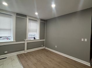 176 Frank St #1R, New Haven, CT 06519