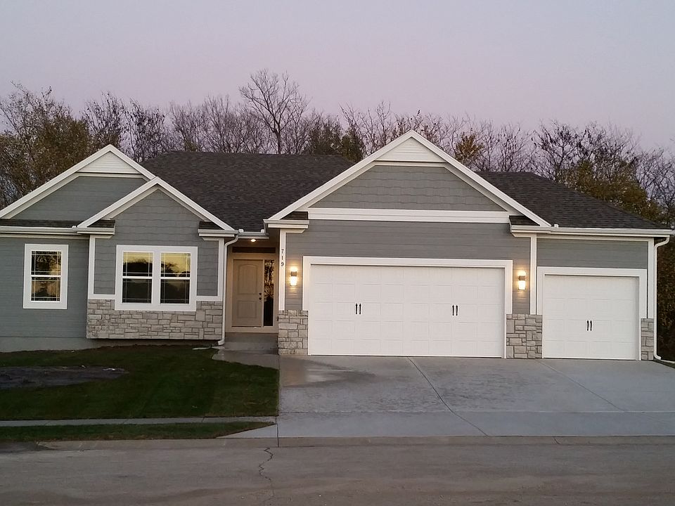 1st image of 719 Solomon Dr
