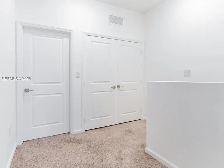 1170 SW 7th Ct #1170 — Photo 29