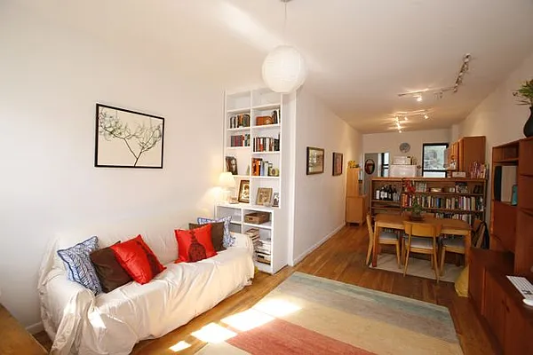 Sold by Garfield Realty  | media 29