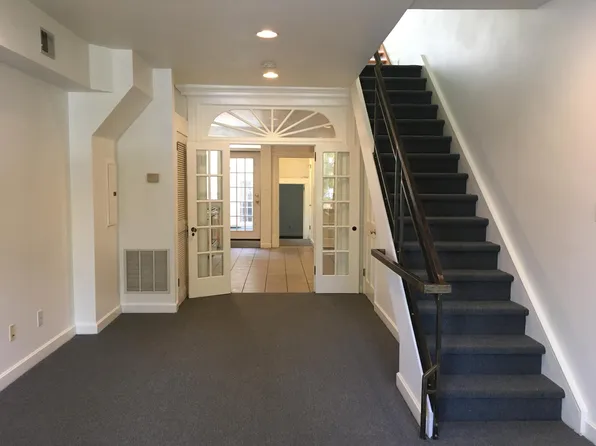 702 N 2nd St Rear A, Philadelphia, PA 19123